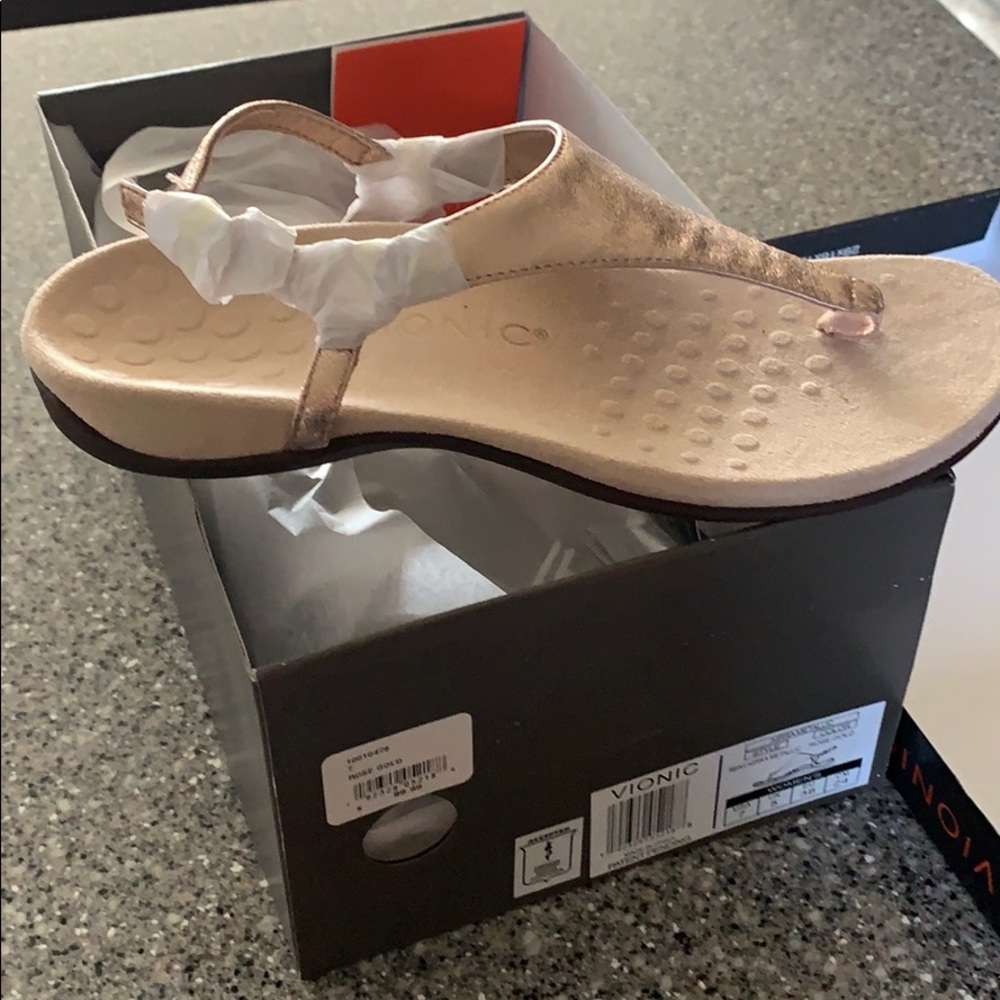 Vionic Rose Gold sandals